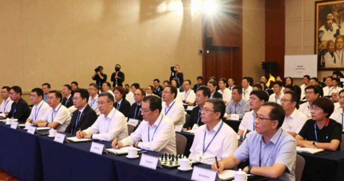 Carlsen trở lại, ngai vàng cờ nhanh rung chuyển: Giải Cờ Vua Toàn Cầu 2026 và bài toán lịch thi đấu khắc nghiệt